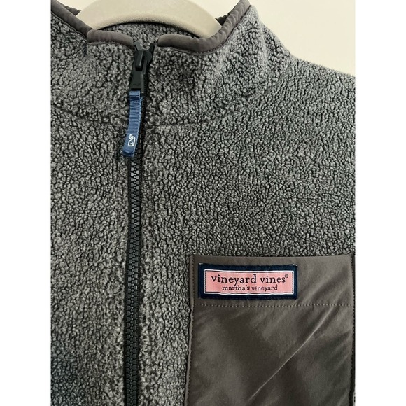 Girls Vineyard Vines Grey zip Fleece Size Large Girls 16 - Picture 3 of 6